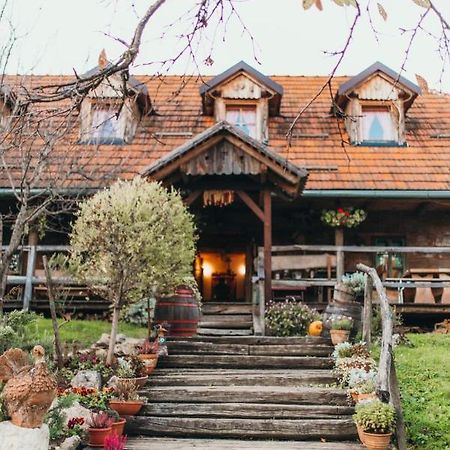 Gresna Pilnica Hotel Klenovnik Esterno foto